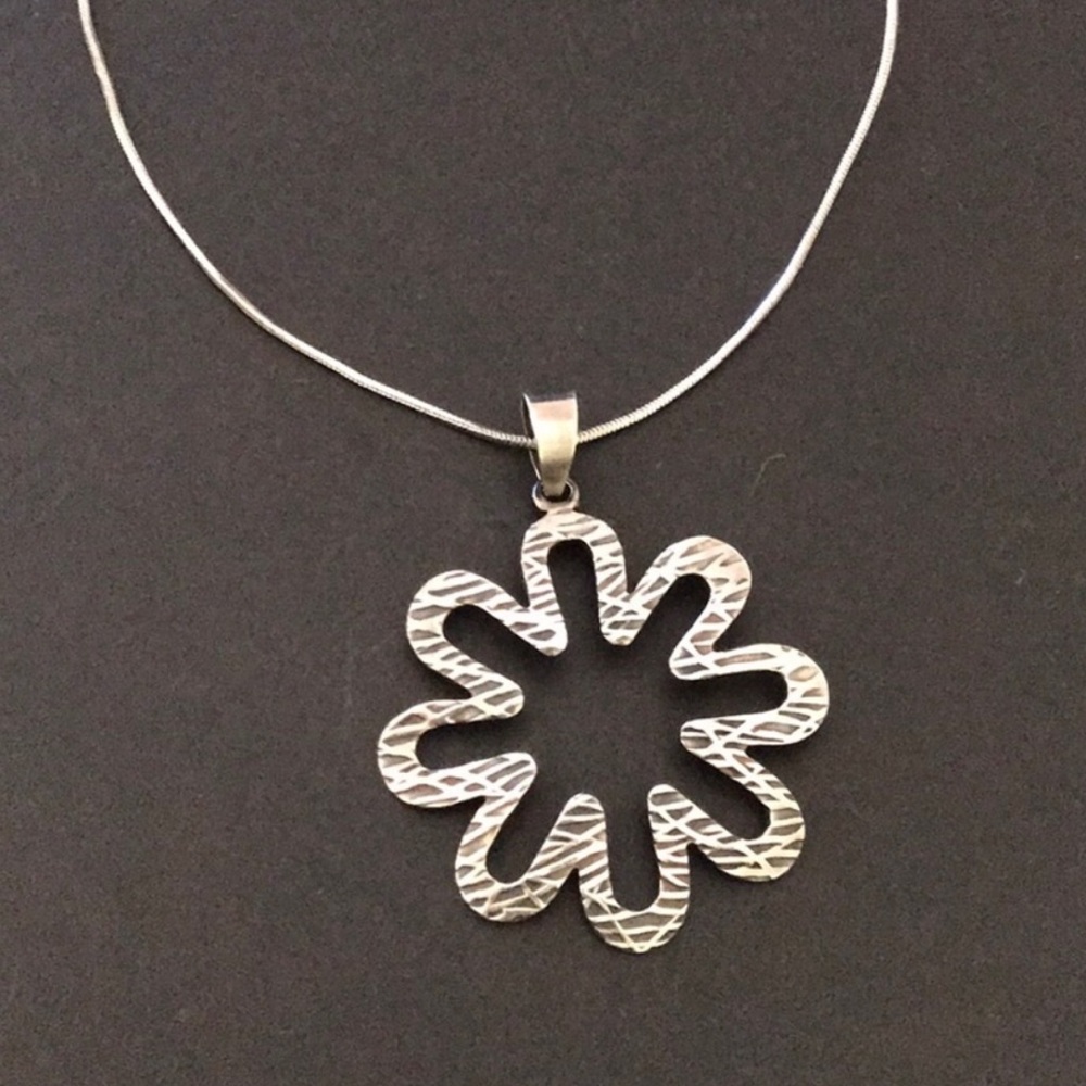 Sterling Silver Flower Pendant Necklace - Picture 2 of 5